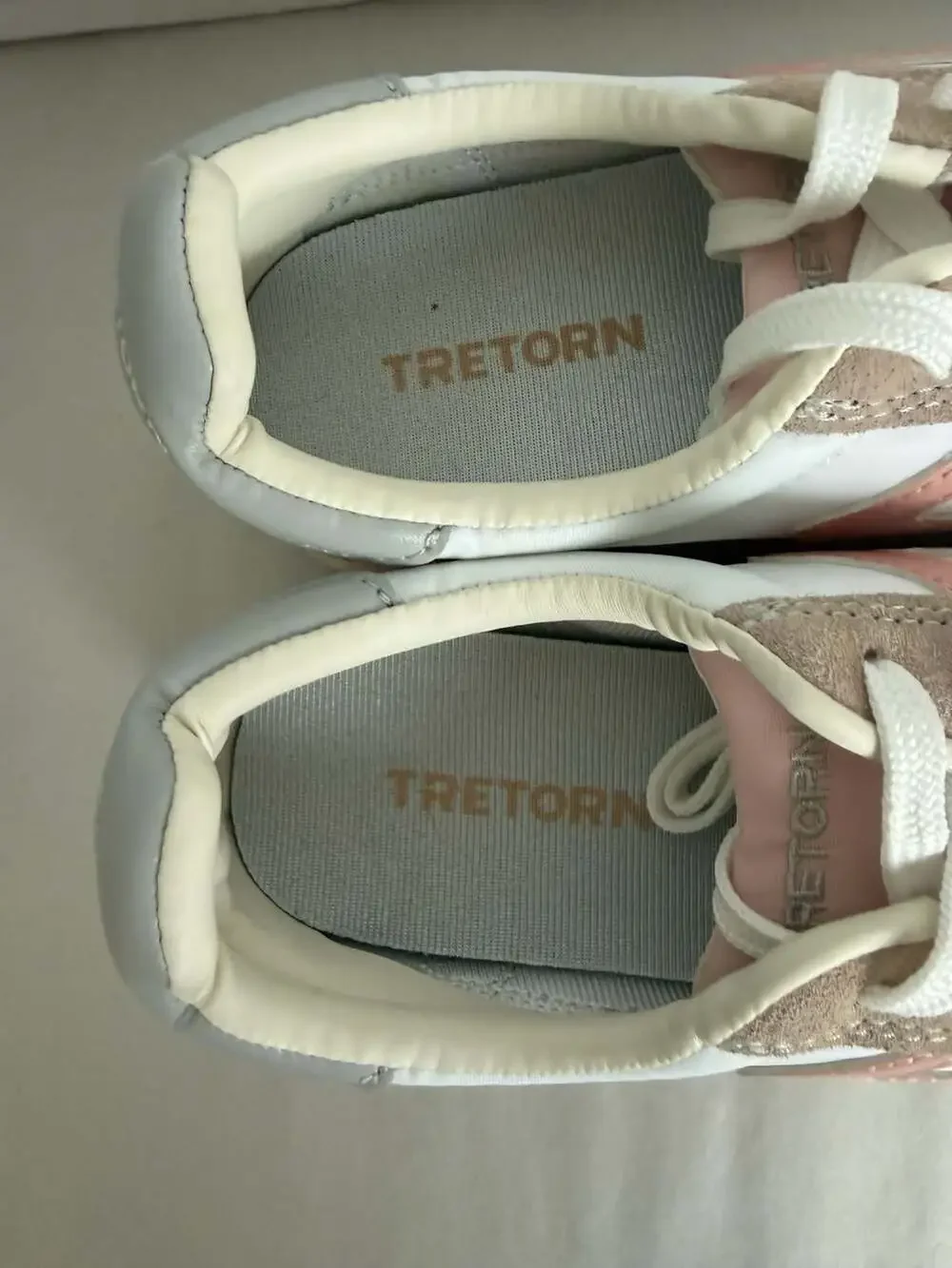 Tretorn Women's Rawlins 2.0 Retro Lace-up Jogging Sneakers in Blush